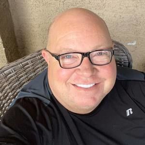 Meet your Posher, Max